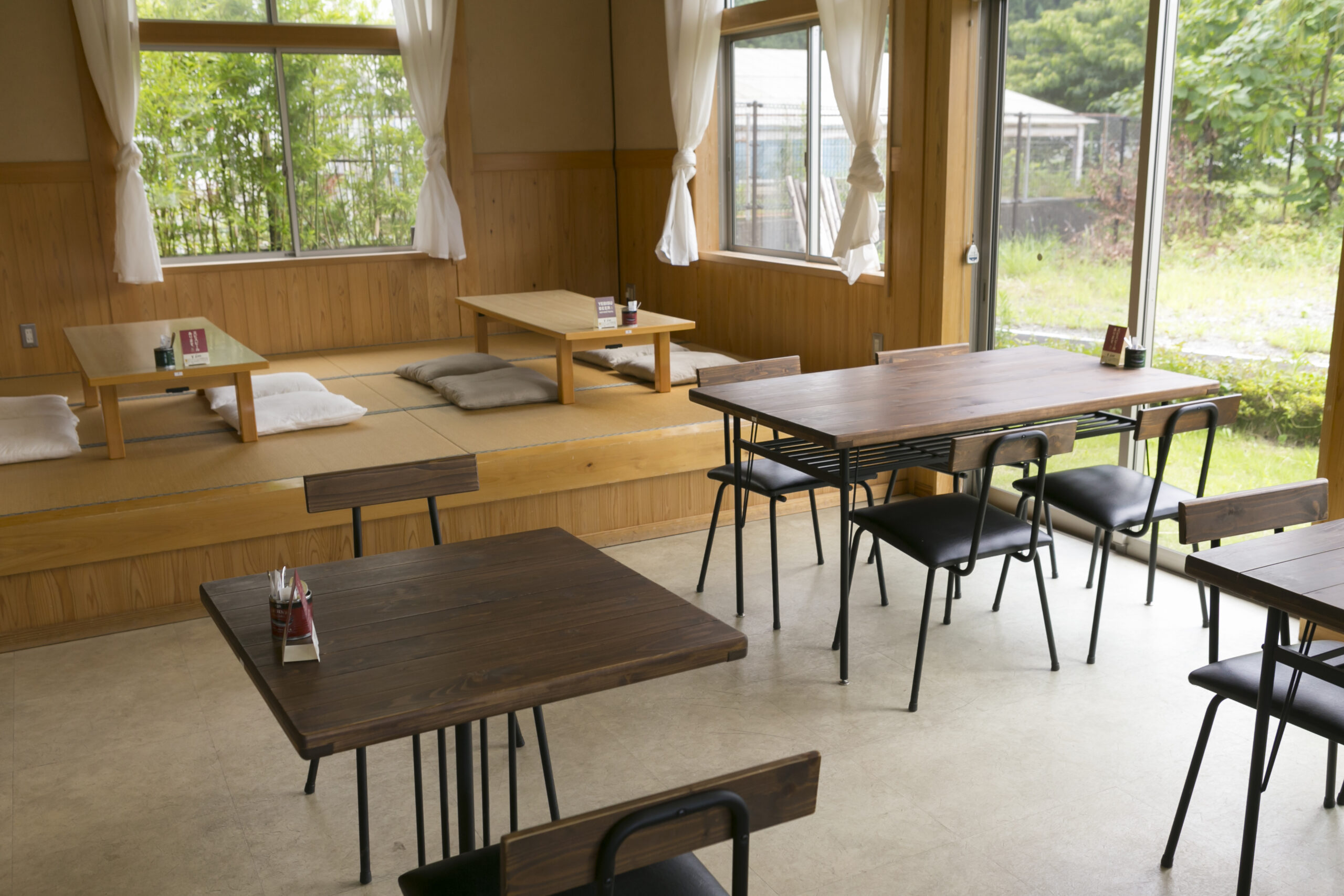 美山エビスウッズガーデン・カフェ